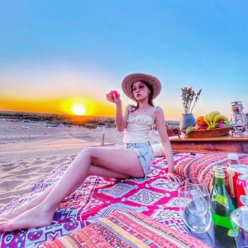 Dunhuang International Luxury Camping