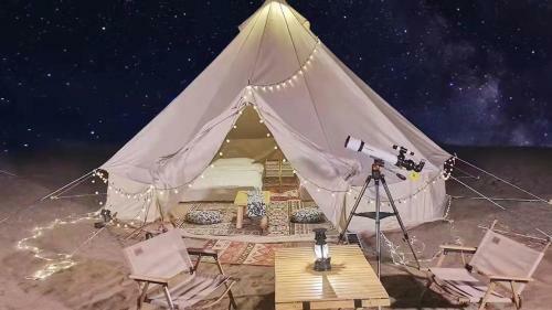 Dunhuang International Luxury Camping