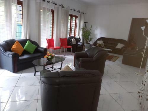 Bed & Breakfast Asiri Homestay