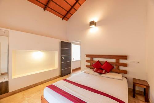 Hiraeth, Villa Amidst A Coffee Plantation By Roamhome