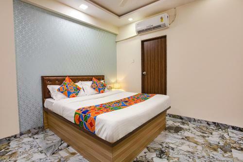 Fabhotel Golden Birds Lodging