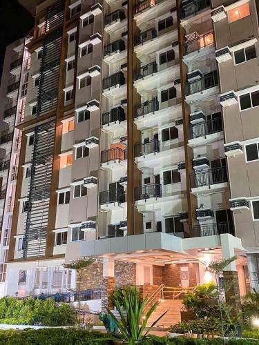 Apartamento 3br Condo With Balcony-near Sm Mall