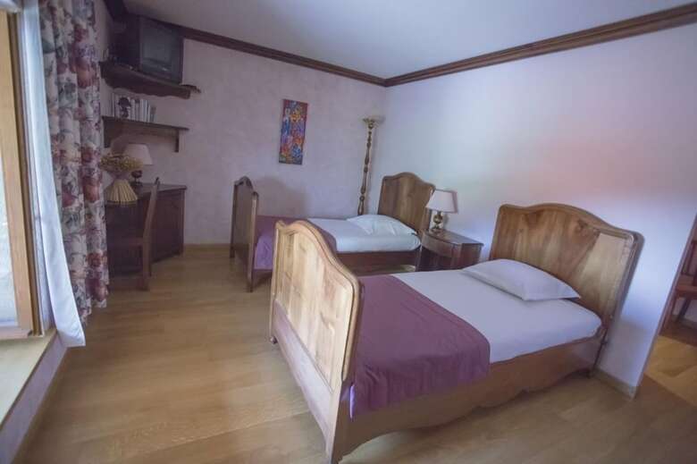 Hotel Le Bonheur Dans Le Pr�
