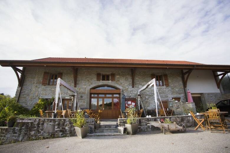 Hotel Le Bonheur Dans Le Pr�