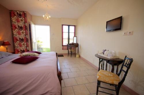 Bed & Breakfast Entre Vignes Et Ch�teaux