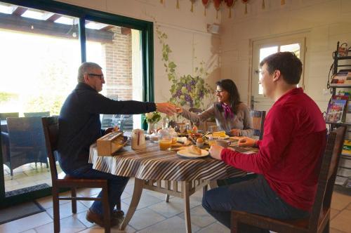 Bed & Breakfast Entre Vignes Et Ch�teaux