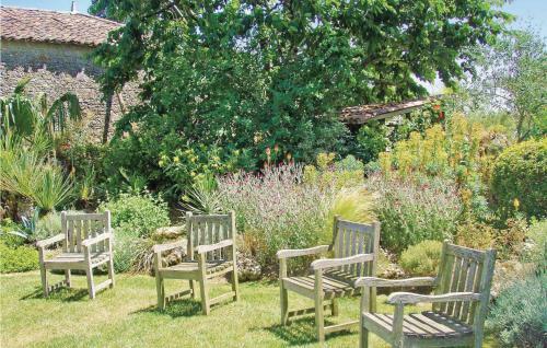 Holiday Home Rioux Rue Chez Chabot