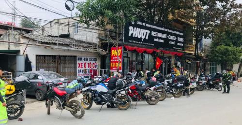 Phuot House Restaurant And Motorbikes
