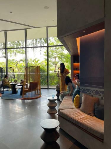 Apartamento H� Mai Citadin Homestay H? Long
