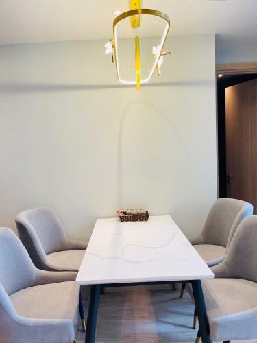 Apartamento H� Mai Citadin Homestay H? Long