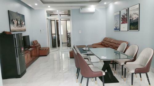 Hostal Cezzon(rau M� Pha)