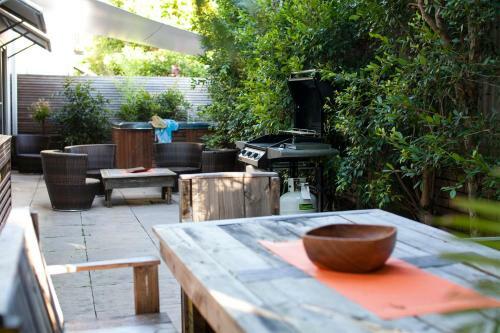Seabreeze Villas First Avenue 3 39