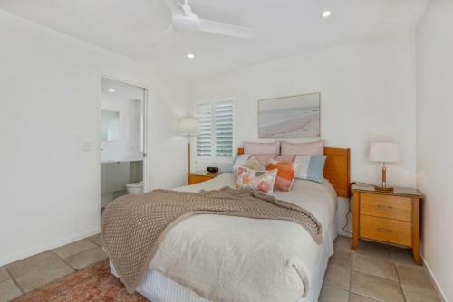 Apartamento Homely 2 Br Apt At Coolum Beach W Pool