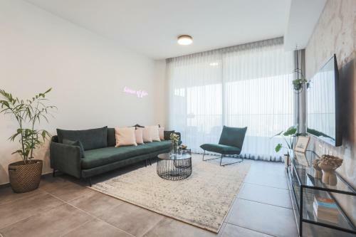 Airtlv - Menachem Begin Apartment