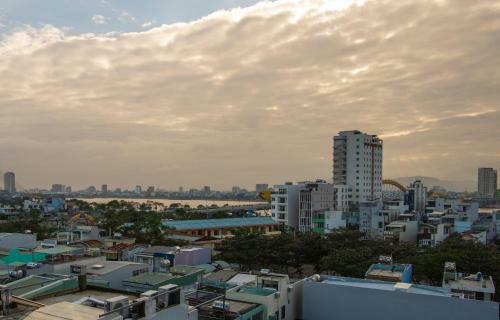 Maris Da Nang Hotel & Apartment