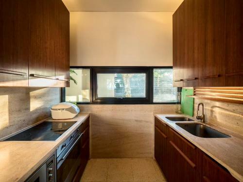Beachfront Villa 3bedrooms Romantic For Honeymoon