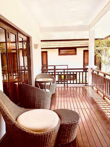 Charming 4 Bedrooms Villas With Few Step To Beach