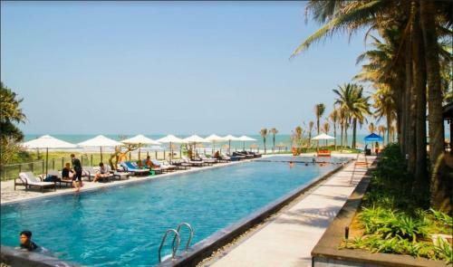 Da Nang Beach Villas - 5 Star Resort