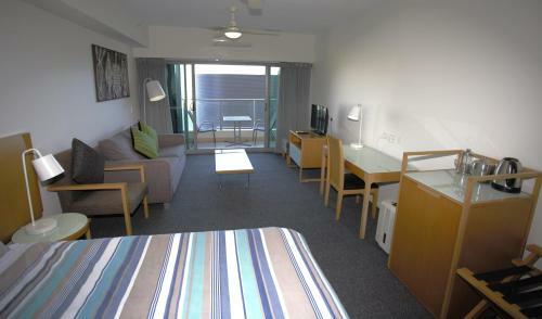 Hostal Darwin City Apartment With Harbour View & Pool