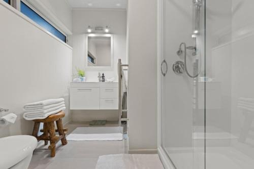 Hilltop Retreat - Seaview - Sauna - Spa - Pool