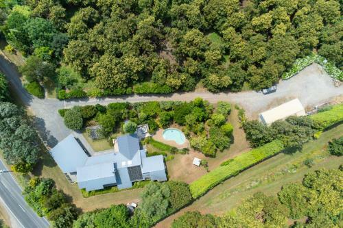 Country Retreat - Athenree Holiday Home