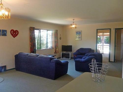 Mercury Bach - Whitianga Bach