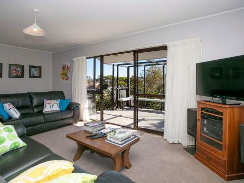 Cute On Kew - Taupo Holiday Home