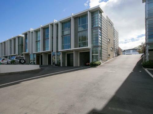 Marinaside Villa - Taupo Holiday Apartment