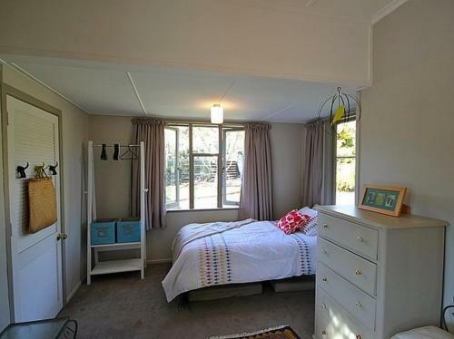 The Maple Tree - Taupo Holiday Home