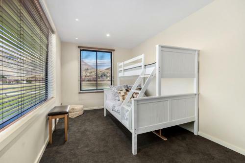 Travellers Retreat Live The Dream