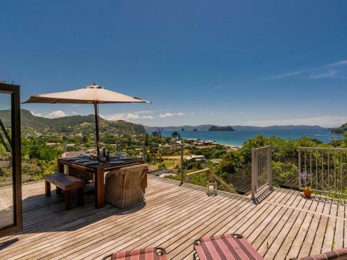 Panorama In Hahei - Hahei Holiday Home