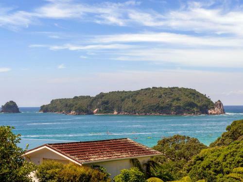 Tutaritari Treasure - Hahei Holiday Home