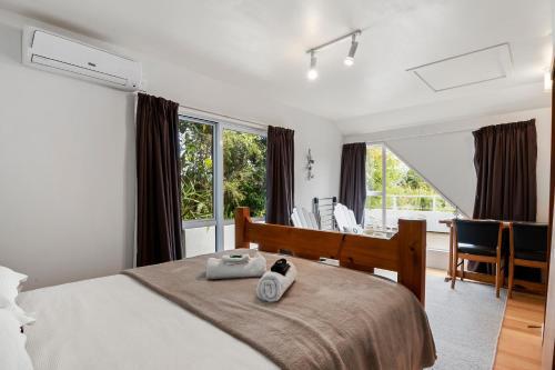Lodge Beach Front:palms-on-the-beach.kaiteriteri.
