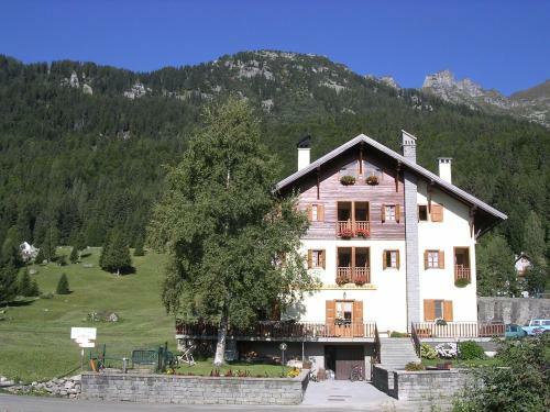 Hotel Pizzo Del Frate