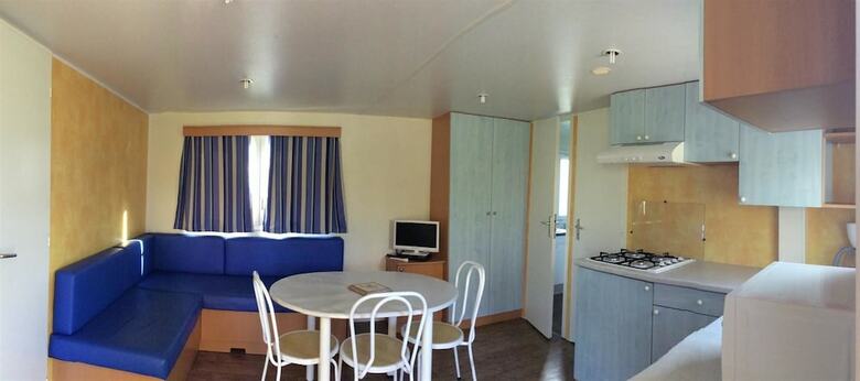 Camping Le Village De Florine