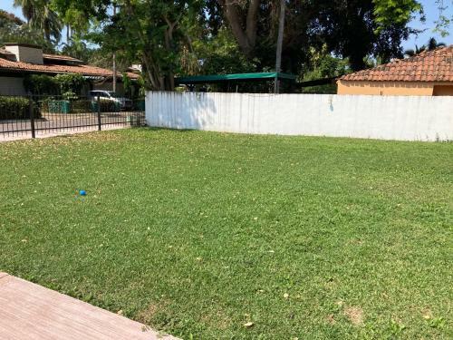 Bed & Breakfast Ixtapa Home By The Beach