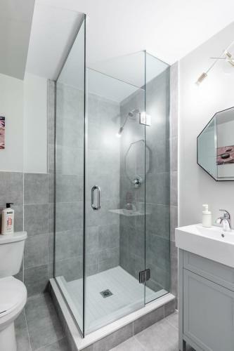 Upscale 1br - Boutique Apartment - Prime Location