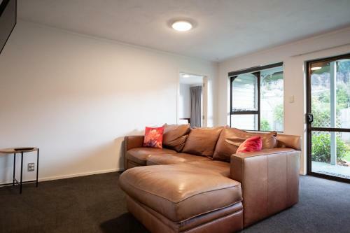 Town Centre House. Perfect For Families And Groups