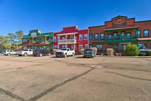 Apartamento Rustic-chic Overgaard Condo With Fishing Pond!