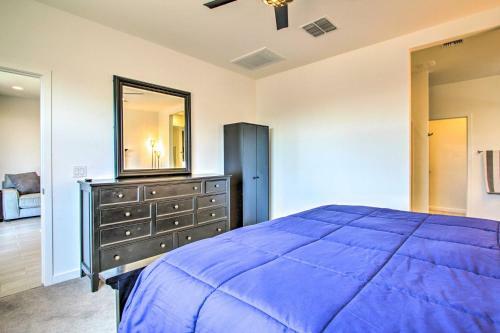 Modern Retreat About 21 Mi To State Farm Stadium!