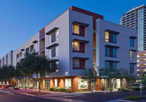 Apartamento Luxury High-rise W/ 2 King Beds
