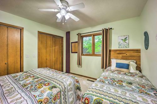 Waterfront Home On Beaver Lake With 2 Decks!