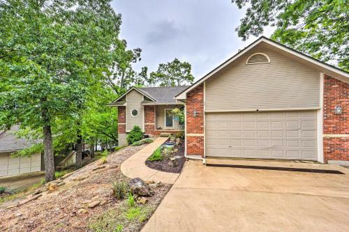 Waterfront Home On Beaver Lake With 2 Decks!
