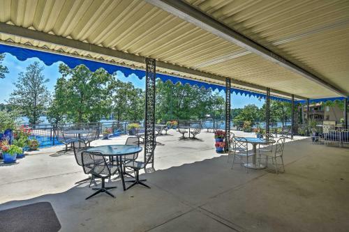 Apartamento Convenient Lake Daze Condo With Amazing Pool!