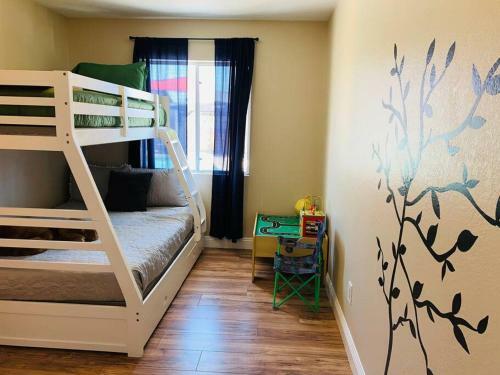 Apartamento New Phoenix Paradise Stay! - Pool Home 3 Bedroom