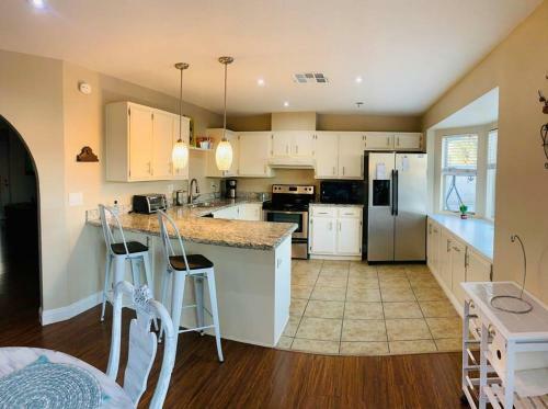 Apartamento New Phoenix Paradise Stay! - Pool Home 3 Bedroom