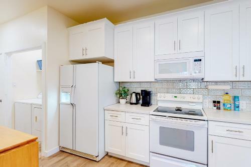 Sweetwater Guesthouse