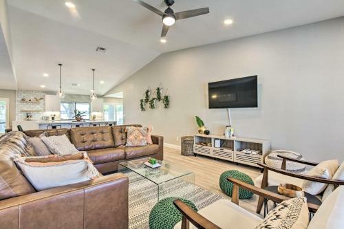Chic Scottsdale Home With Private Heated Pool!