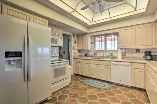 Family-friendly Tucson Home With Mountain Views