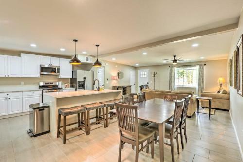 Tucson Getaway With Private Pool And Gas Grill!